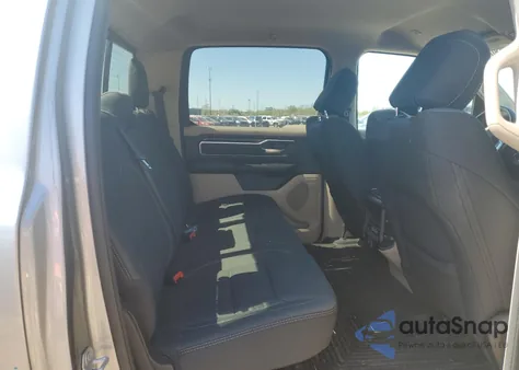 2020 Ram 1500 Big Horn/Lone Star из США, поврежденный, VIN 1C6SRFFT5LN140840